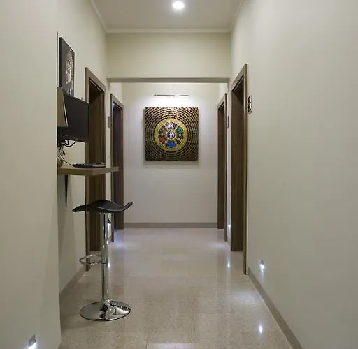 Mandala & אכסניה